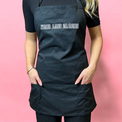 Nailin it Schürze (kurz)