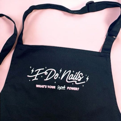 <transcy>Fartuch „I Do Nails”</transcy>